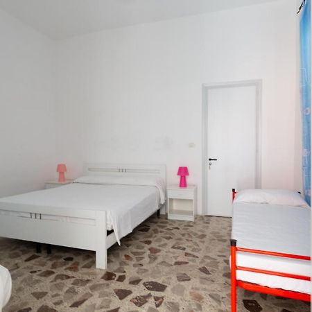 Appartamento Fronte Mare E Spiaggia Torre Mozza Exterior photo