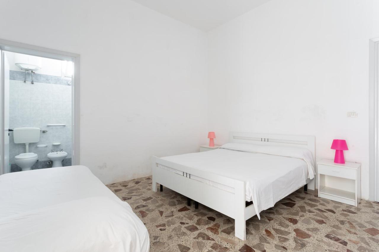 Appartamento Fronte Mare E Spiaggia Torre Mozza Exterior photo